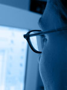 The human eye benefits from computer assisted translation